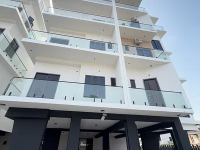 1 Bedroom Flat with Pool & Gym — Off Admiralty Road Lekki, Lekki, Lagos