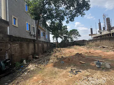Land in a Secured & Gated Environment — 1mins Drive to Ogunnusi Rd, Ojodu Berger, Ojodu, Lagos