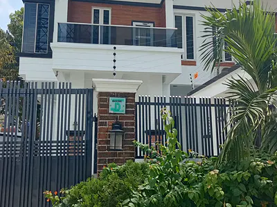 Video Available: Relatively New 4 Bedroom with BQ Gatehouse 3 Parking — Lekki, Lagos