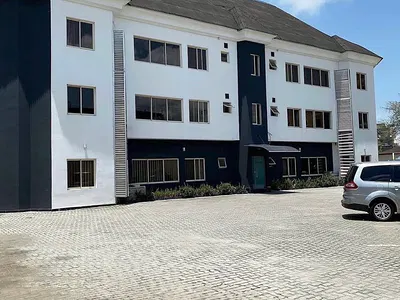 Serviced 3 Bedroom Apartment with Gym — Lekki Phase 1, Lekki, Lagos