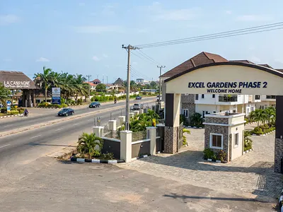 Dry Land Ready to Build, Facing Beach Resort — Off Dangote Refinary Road, Ibeju Lekki, Lagos