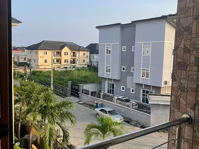 1 Bedroom Ensuite Shared Apartment — Ikota, Lekki, Lagos