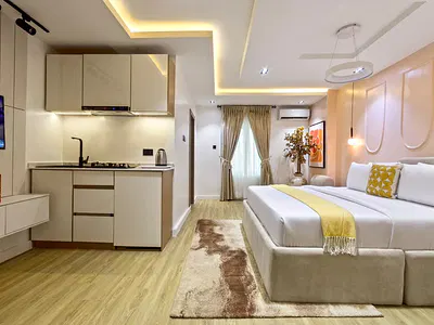 Luxury Studio Apartment with PS5 and Indoor Pool — Lekki, Lagos