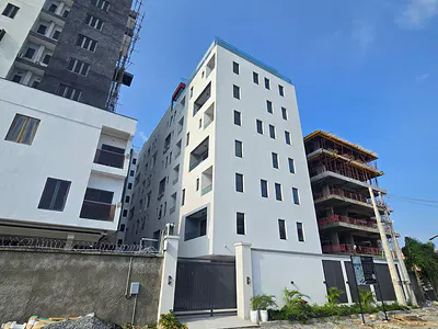 4 Bedroom Maisonette with Balconies and Rooftop Amenities — Ikoyi, Lagos