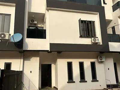 Tastefully Finished 4-Bedrooms Terrace Duplex with BQ — Wuye, Abuja