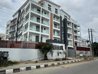 Luxury 4 Bedroom Mansionette with a Pool, Gym, Elevator, BQS Etc — Old Ikoyi, Ikoyi, Lagos