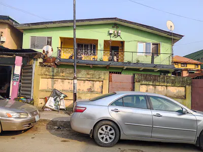 An Old Renovateable Storey Building — Sholanke Street, Akoka, Yaba, Lagos