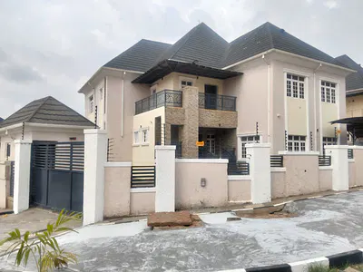 4 Bedroom Detached Duplex with Guest Challet — Guzape District, Abuja