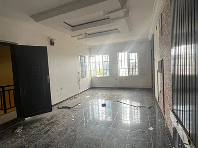 Spacious 2 Bed with 3balconies, Prepaid, Clean Water in a Secrd Envt — Ogombo, Ajah, Lagos
