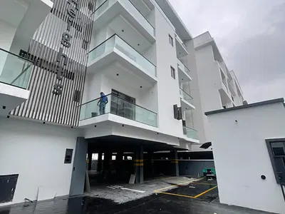 Luxury 3 Bedroom Serviced Apartment + Elevator, Gym, Pool — Lekki Phase 1, Lekki, Lagos