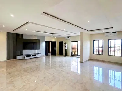 3 Bedroom Apartment with Swimming Pool and Elevator — V.I, Victoria Island (VI), Lagos