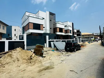 Astoundingly Built 4 Bedroom Semi Detached Duplex in a Nice Estate — Gbagada, Lagos