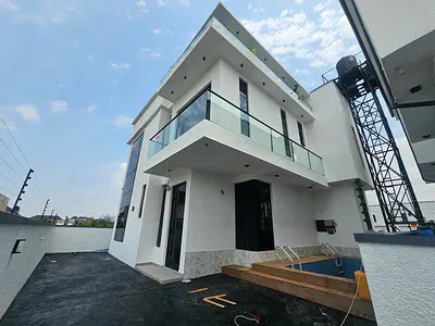 Charming 5 Bedroom Fully Detached Duplex with BQ and Swimming Pool — Sangotedo, Ajah, Lagos