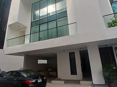 5 Bedroom Duplex with BQ — Ikoyi, Lagos