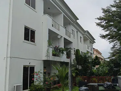 4 Bedroom Terrace House with BQ and Fitted Kictchen — Banana Island Estate, Ikoyi, Lagos