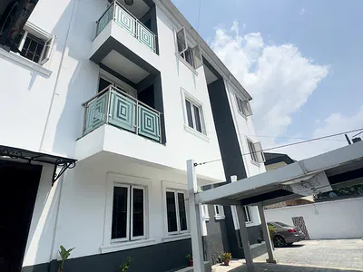 3 Bedroom Apartment — Lekki, Lagos