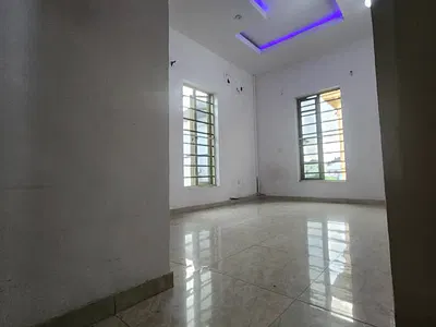 Standard Single Room in a Duplex — Lekki, Lagos