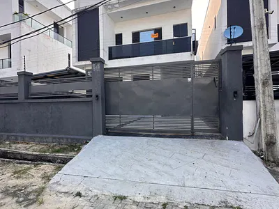 Affordable Large 5 Bedroom House — Ikate Axis, Ikate Elegushi, Lekki, Lagos