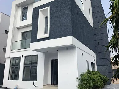 5 Bedroom Detached Duplex with 2-Room BQ — Ikoyi, Lagos