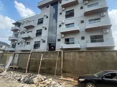 Furnished One Bedroom Apartment — @cole Street, Surulere, Lagos