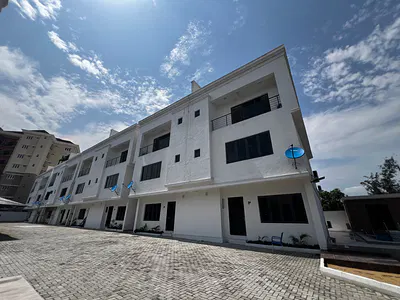 Newly Built 4 Bedroom Semidetached Duplex with BQ — Ikoyi, Lagos