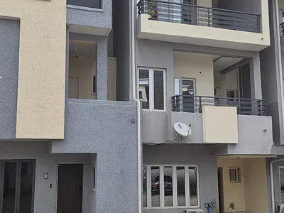 4 Bedroom Terraced House + BQ — Main, Guzape District, Abuja