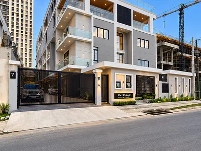 5 Bedroom Penthouse Maisonette — Ikoyi, Lagos