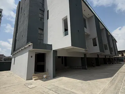 4 Bedroom Penthouse House — Victoria Island (VI), Lagos