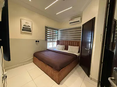Luxury. Furnished Serviced Mini Flat — Admiralty Way, Lekki Phase 1, Lekki, Lagos