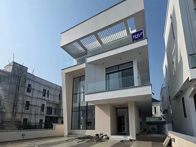 5 Bedroom Detached House — Lekki, Lagos