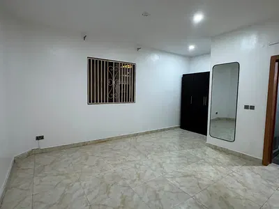 4 Bedroom Flat — Ikoyi, Lagos