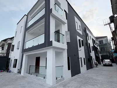 3 Bedroom Luxury Apartment — Lekki, Lagos