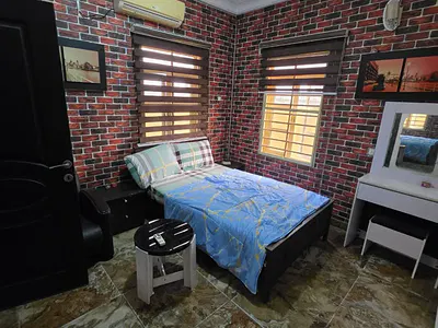 Very Clean and Spacious Room in a Shared Apartment in a Serene Environment — Ajah, Lagos