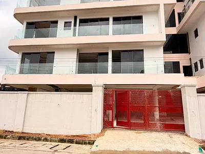 Spacious 4 Bedroom Maisonette — Maryland, Lagos
