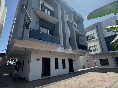 4 Bedroom Semi-Detached Duplex — Surulere, Lagos