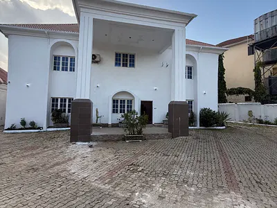 5 Bedroom Detached Duplex + 2 Room BQ — Maitama District, Abuja