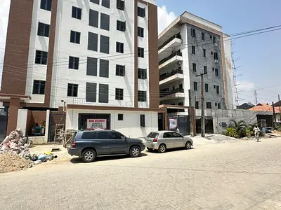 2 Bedroom Apartment with Elevator and Swimming Pool — Lekki, Lagos