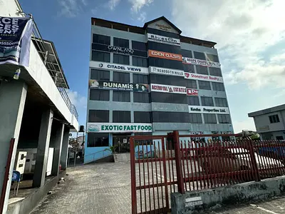 200 to 300SQM Commercial Space Facing Lekki Epe Express — Olokonla Ajah, Sangotedo, Ajah, Lagos