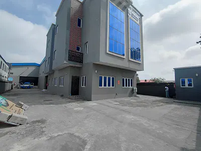 Massive Commercial Space on Two Floors Facing Lekki Epe Expressway — Lagos Business School, Ajah, Lagos