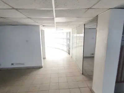 A 4 Floor Office Building with Ample Spacious Parking Space — Off the Road Anthony, Anthony, Maryland, Lagos