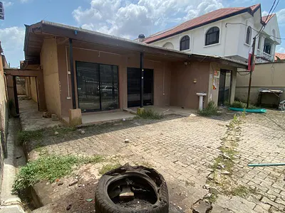 Solidly Built Bungalow on Land — Oyekan Street, Surulere, Lagos