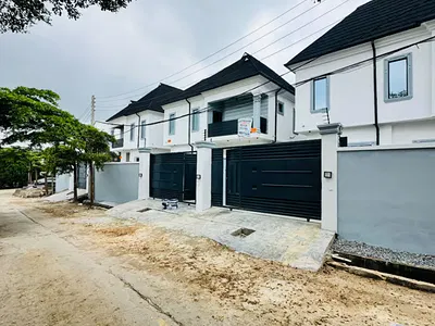 Beautiful 4 Bedroom Detached Duplex — Gbagada, Lagos
