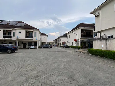 Well Maintained 4 Bedroom Terraced Duplex in an Estate with Pool & Gym — Lekki, Lagos