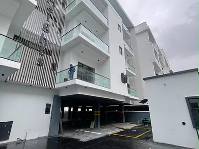 Well Built 2 Bedroom Apartment with Pool, Gym and Elevator — Lekki, Lagos