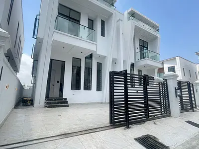 Exquisitely Designed 4 Bedroom Semi-Detached Duplex with BQ — Exquisitely Designed 4 Bedroom Semi-Detached Duplex with BQ, Ajah, Lagos