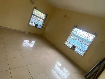 Nice and Spacious 3 Bedroom Flat in Surulere — Surulere, Lagos