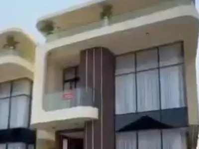 5 Bedroom Fully Detached Duplex with BQ, Swimming Pool Etc — Lekki, Lagos