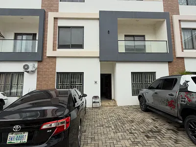 5 Bedroom Terraced Duplex — Jahi, Abuja