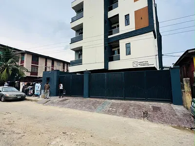 1 Bedroom Apartment — Yaba, Lagos