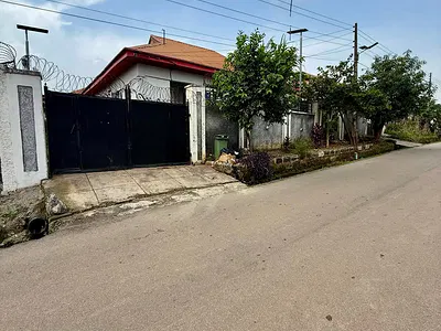 Well Built 4 Bedroom Detached Bungalow with BQ — Kaura, Abuja